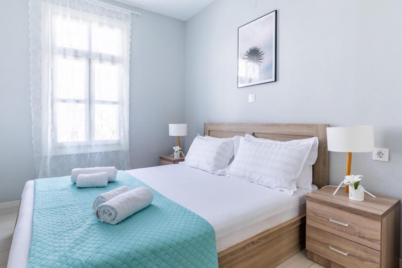 Helios Lovely Apartment สโกเปลอสทาวน์ ภายนอก รูปภาพ
