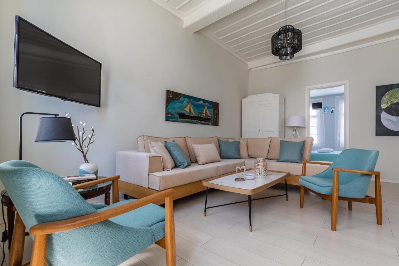 Helios Lovely Apartment สโกเปลอสทาวน์ ภายนอก รูปภาพ