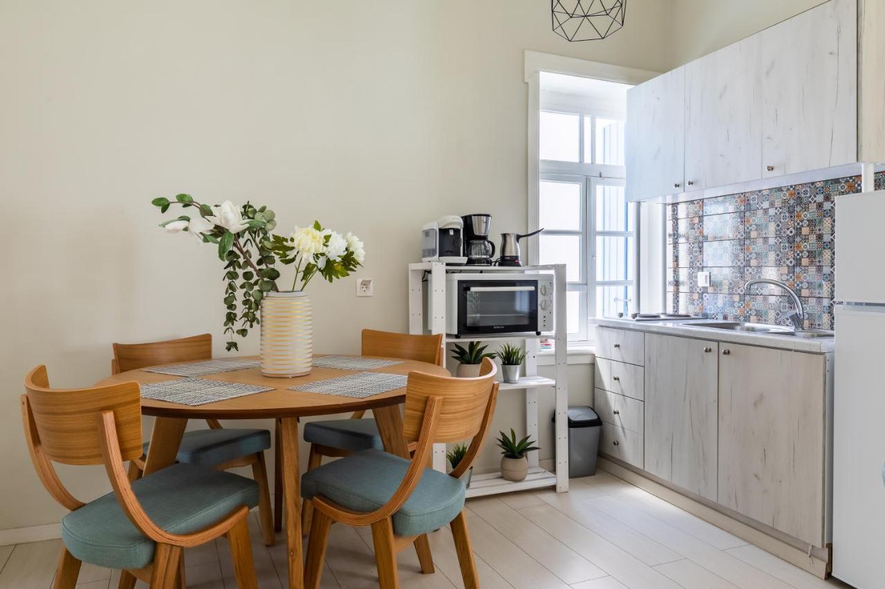 Helios Lovely Apartment สโกเปลอสทาวน์ ภายนอก รูปภาพ